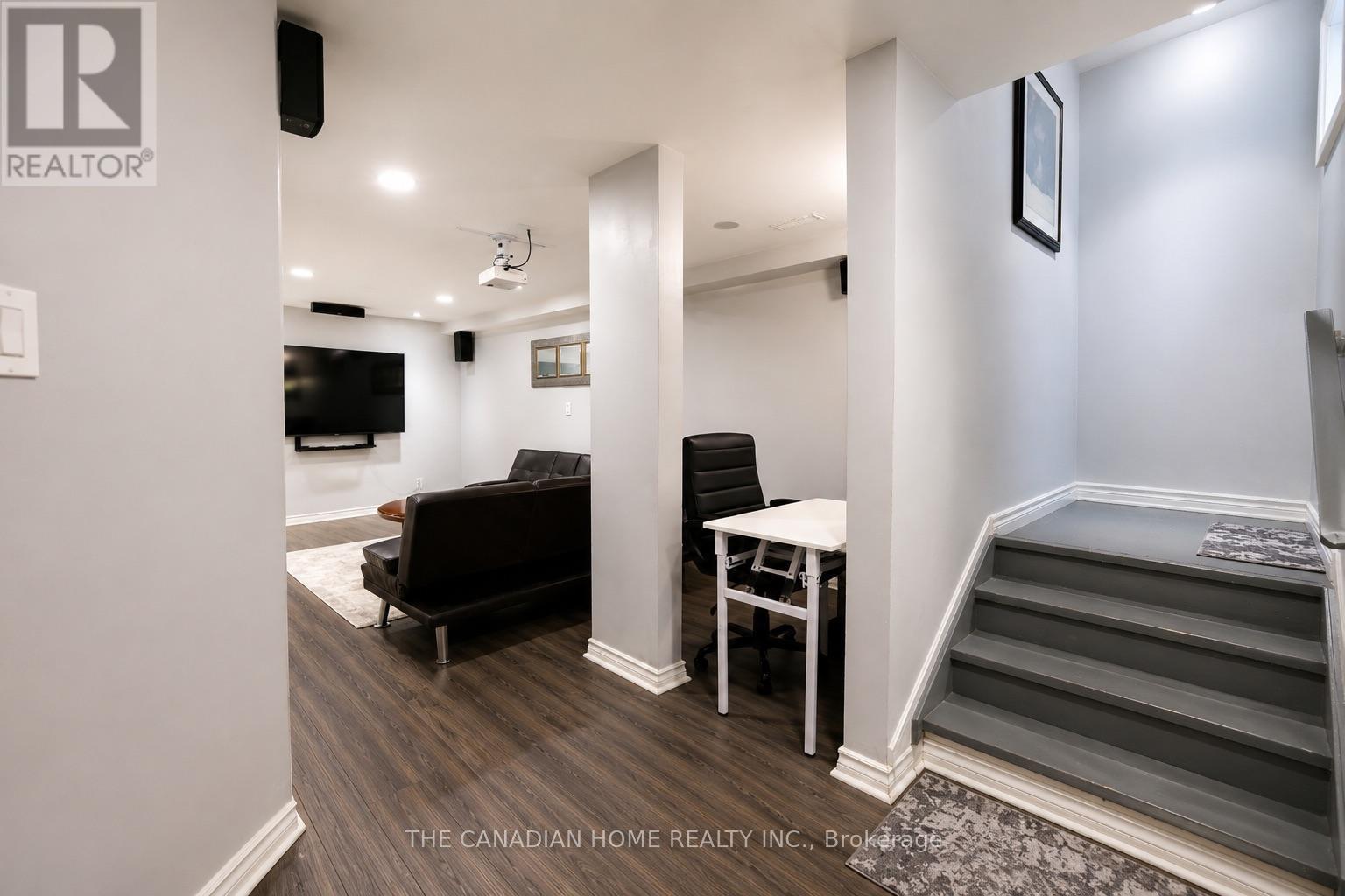 124 Tomabrook Crescent, Brampton, ON
