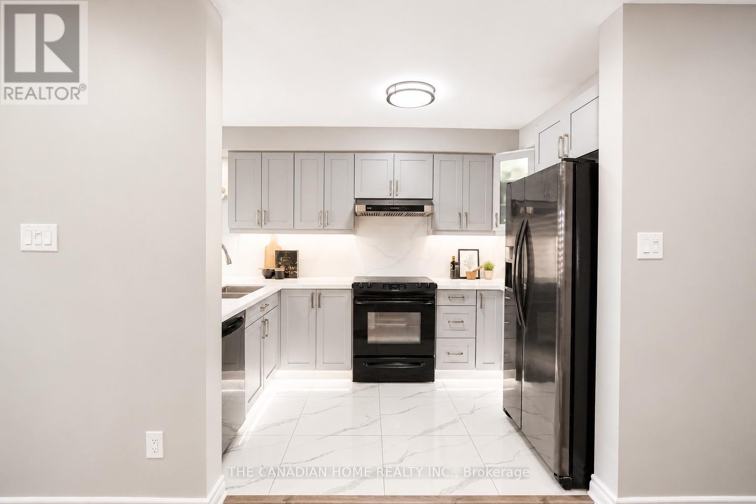 124 Tomabrook Crescent, Brampton, ON