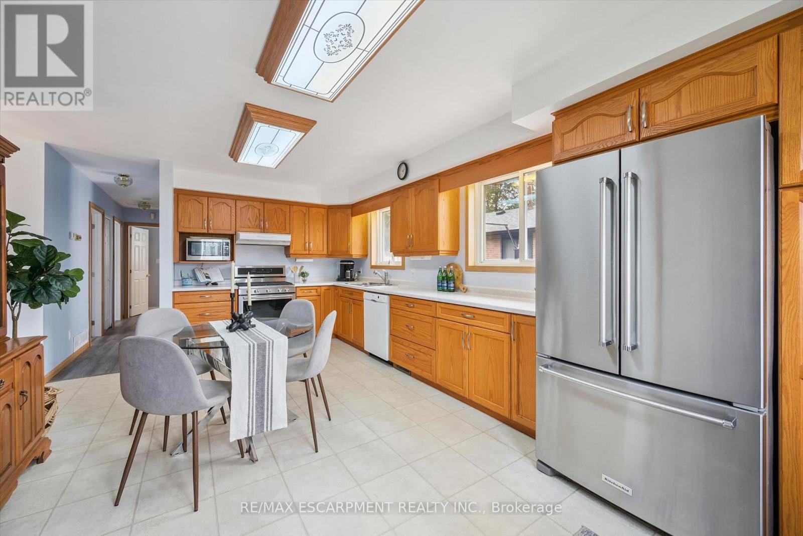 136 Woodlawn Avenue, Brantford, ON