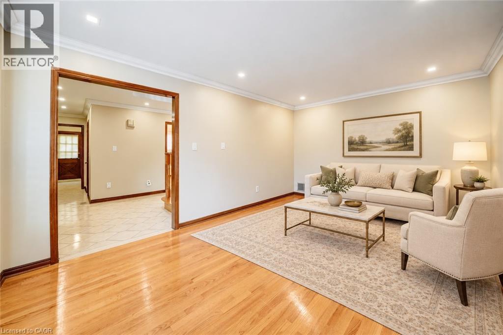 312 Huntingwood Drive, Oshawa, ON