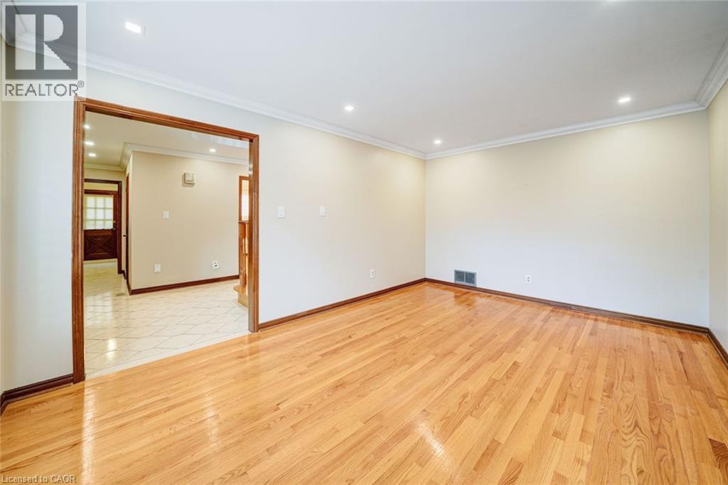 312 Huntingwood Drive, Oshawa, ON