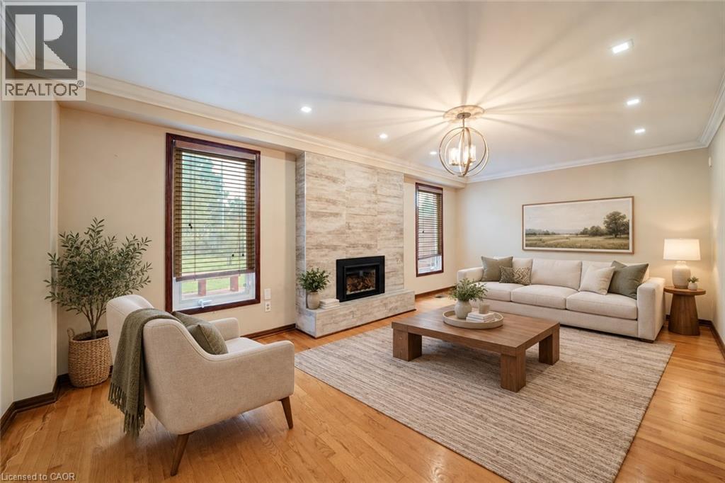 312 Huntingwood Drive, Oshawa, ON