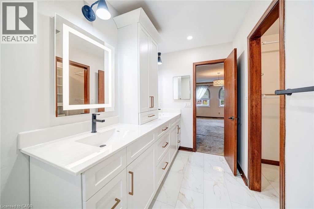 312 Huntingwood Drive, Oshawa, ON