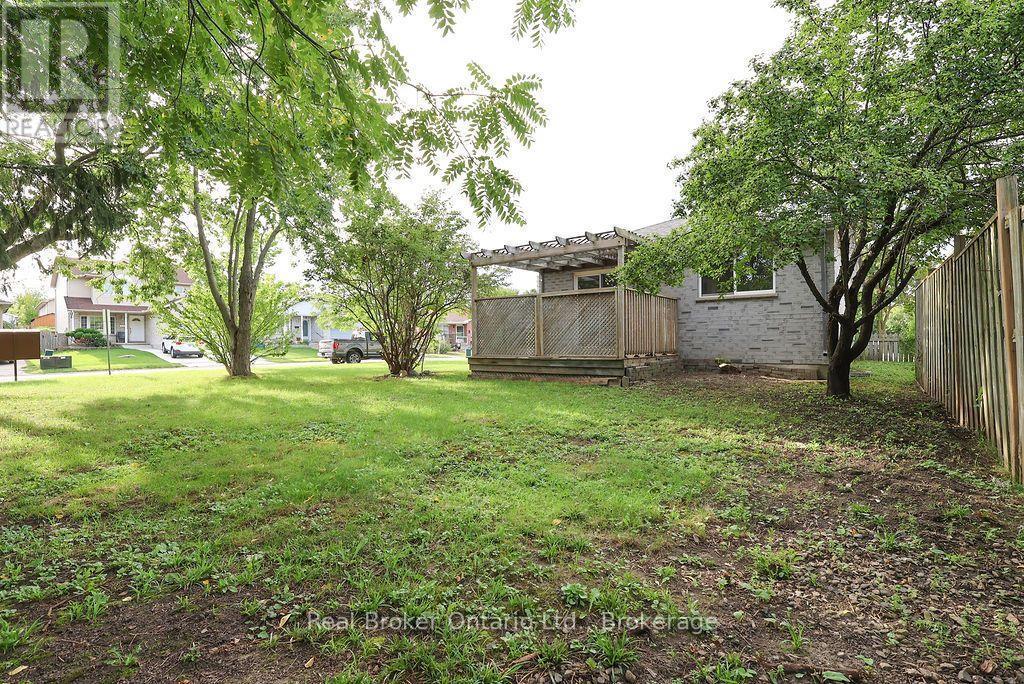 Back Yard - 342 Fleming Drive, London East (East D), ON