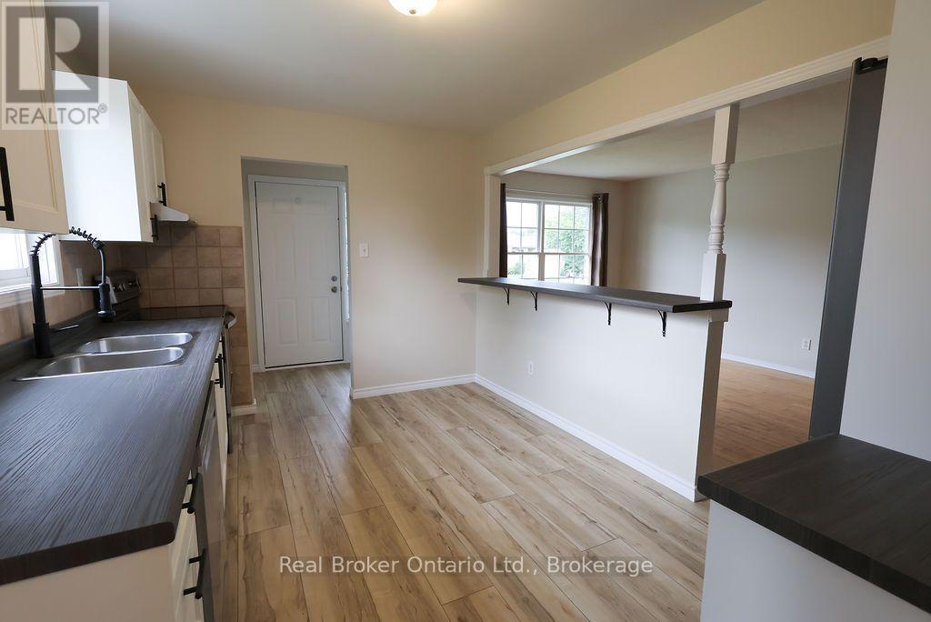 342 Fleming Drive, London East (East D), ON