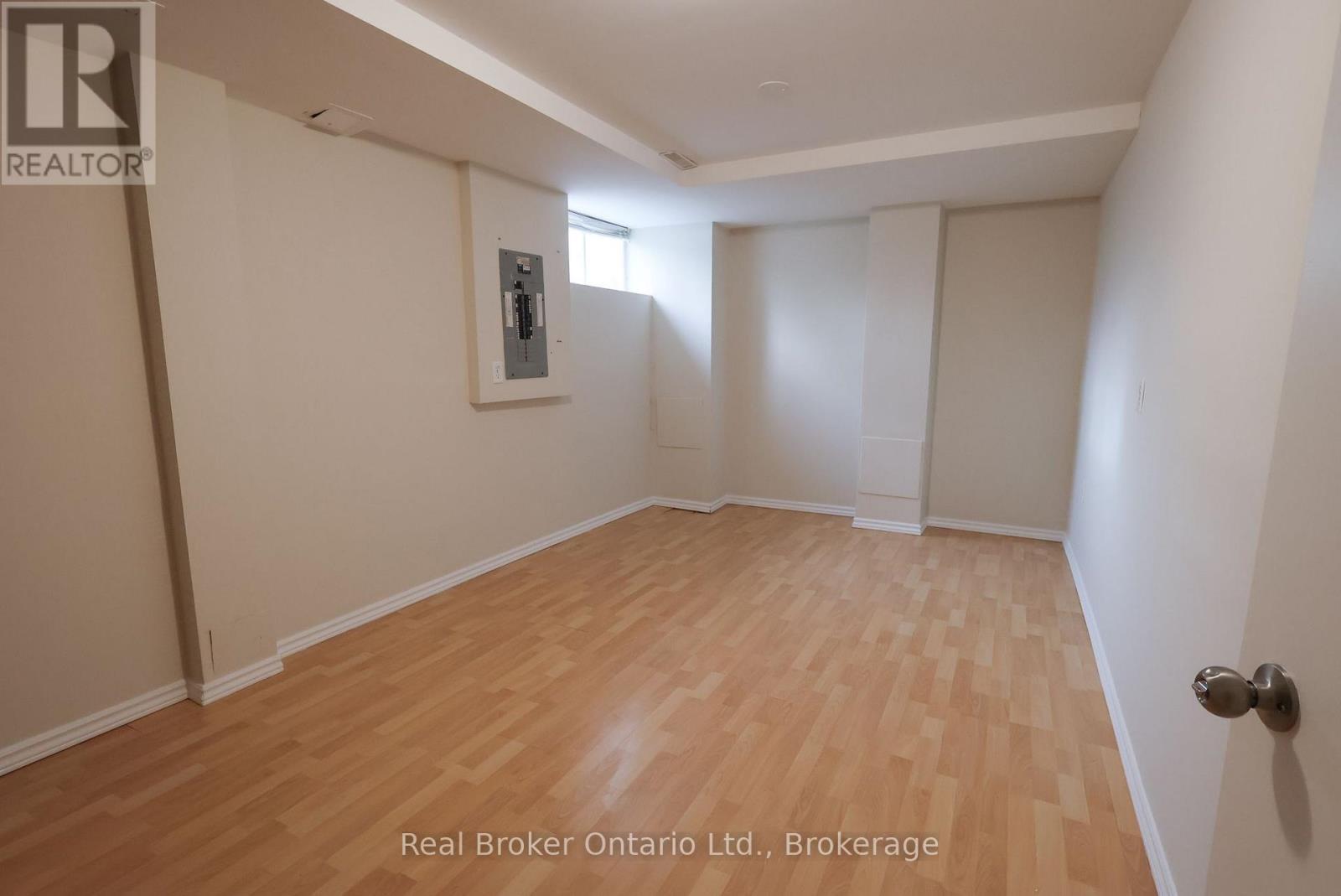 Basement Room 1 - 342 Fleming Drive, London East (East D), ON