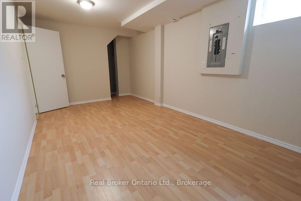 Basement Room 1 - 342 Fleming Drive, London East (East D), ON