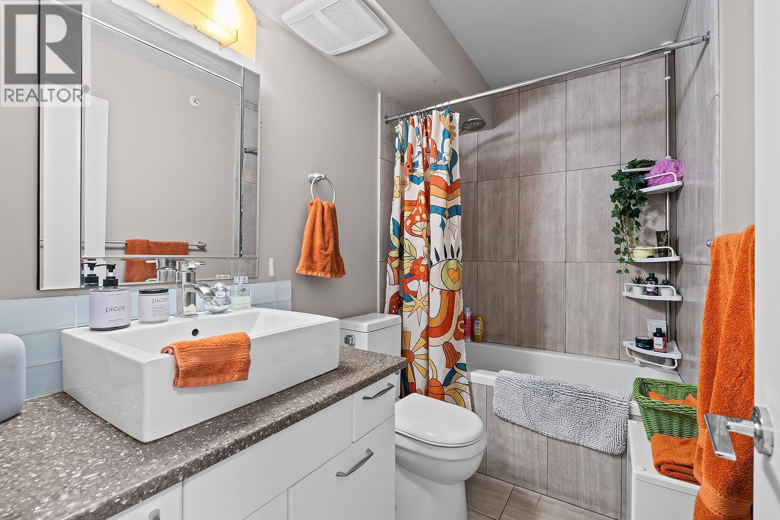Bathroom on Upper Level - 1851 Ambrosi Road Unit# 11, Kelowna, BC