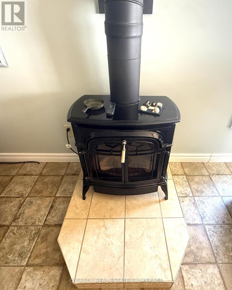 3309 Windmill Road, Edwardsburgh/Cardinal, ON