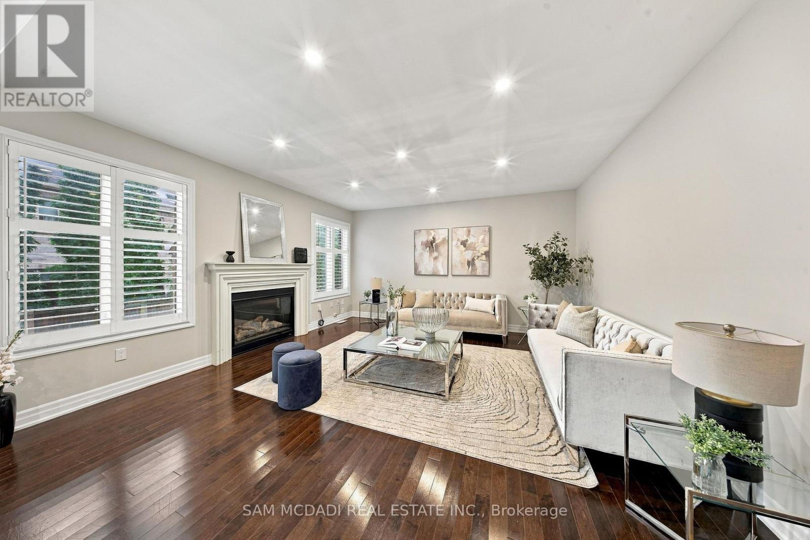 146 Mcwilliams Crescent, Oakville, ON
