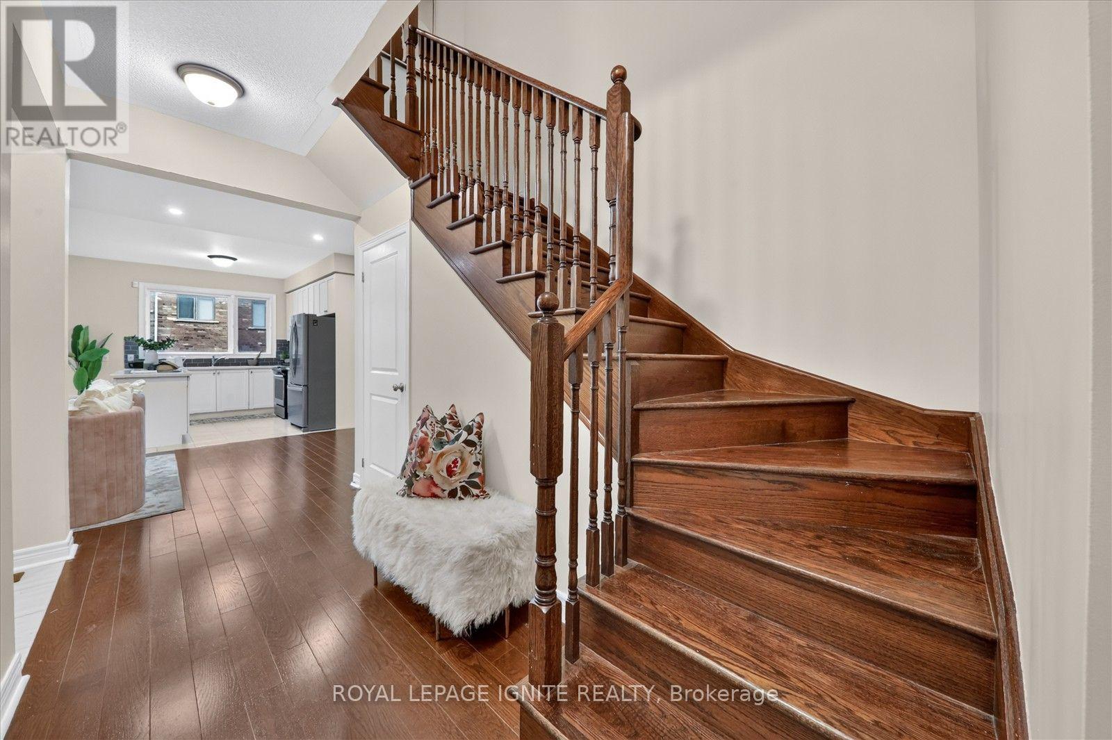 2637 Cerise Manor Court, Pickering, ON