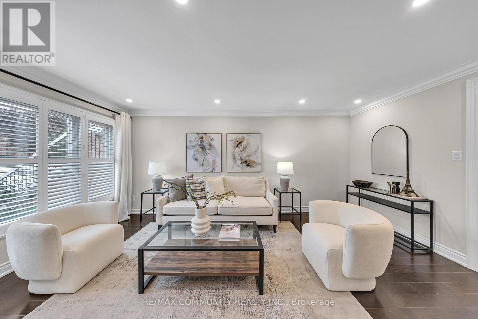 43 Fieldwood Drive, Toronto, ON