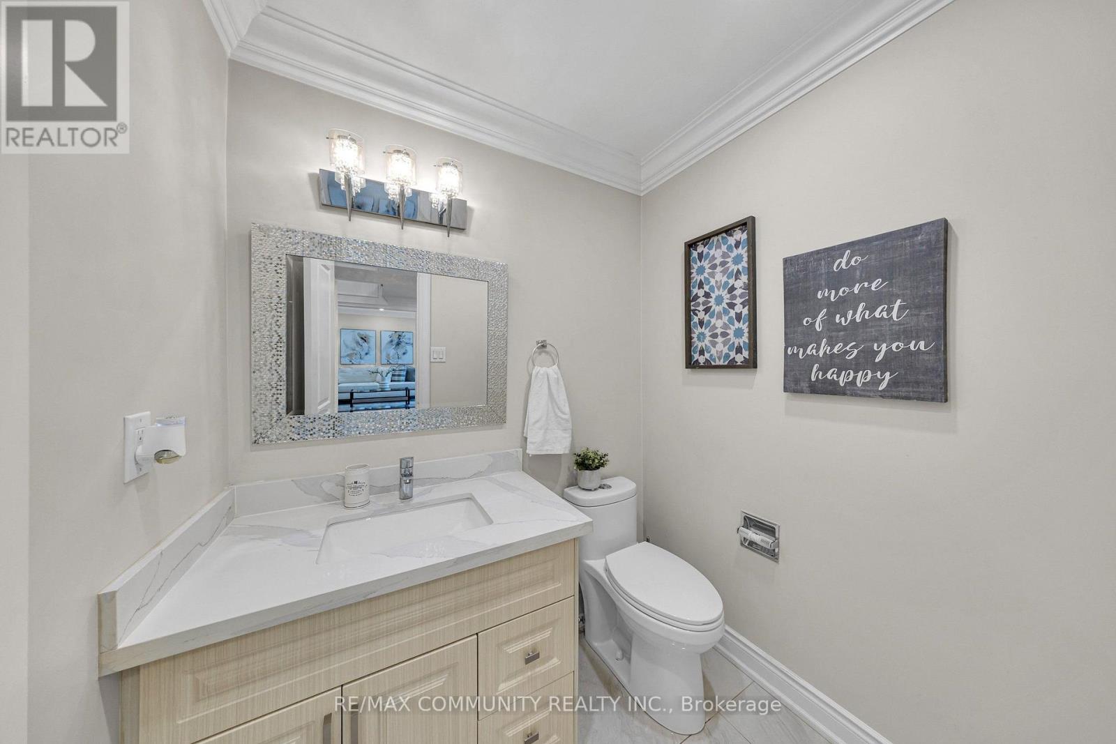 43 Fieldwood Drive, Toronto, ON
