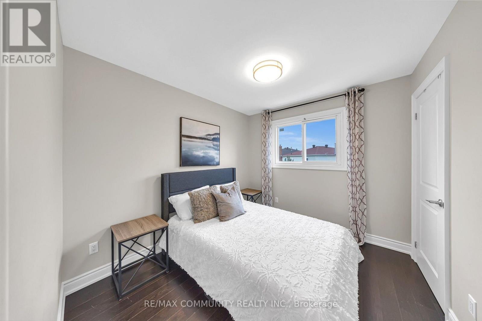 43 Fieldwood Drive, Toronto, ON