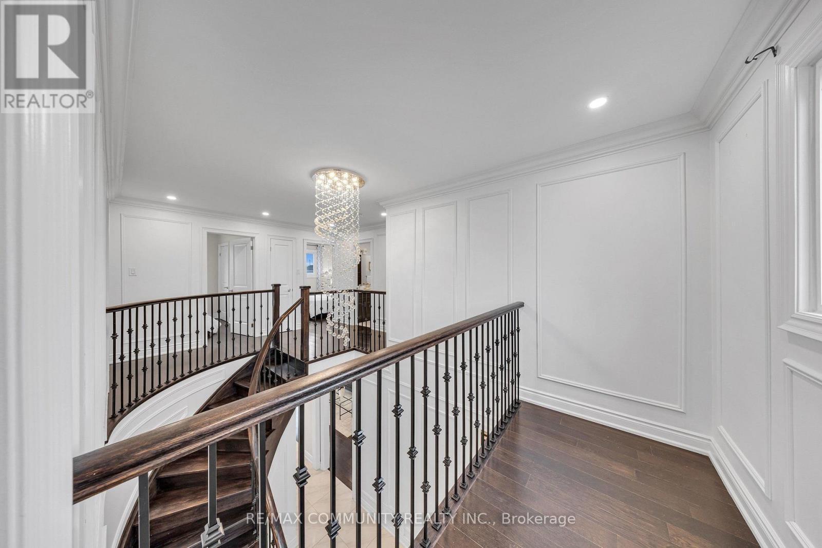 43 Fieldwood Drive, Toronto, ON