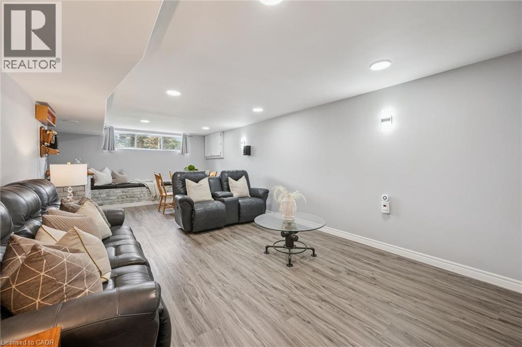 136 Woodlawn Avenue, Brantford, ON