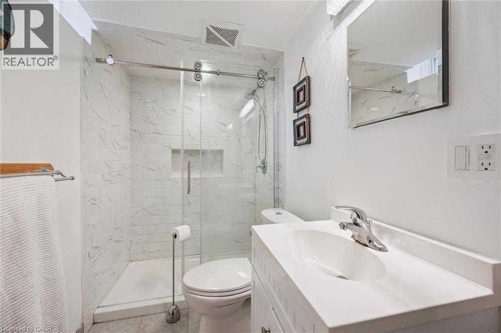 136 Woodlawn Avenue, Brantford, ON