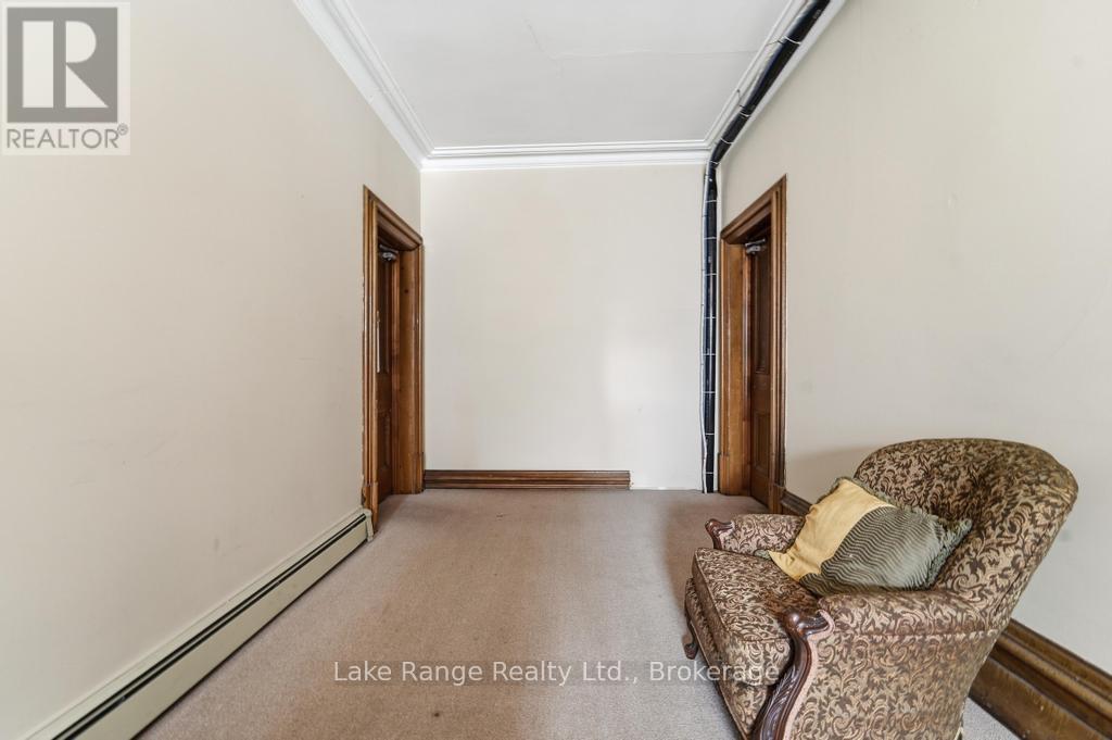 2nd Floor lobby - 769 Princes Street, Kincardine, ON