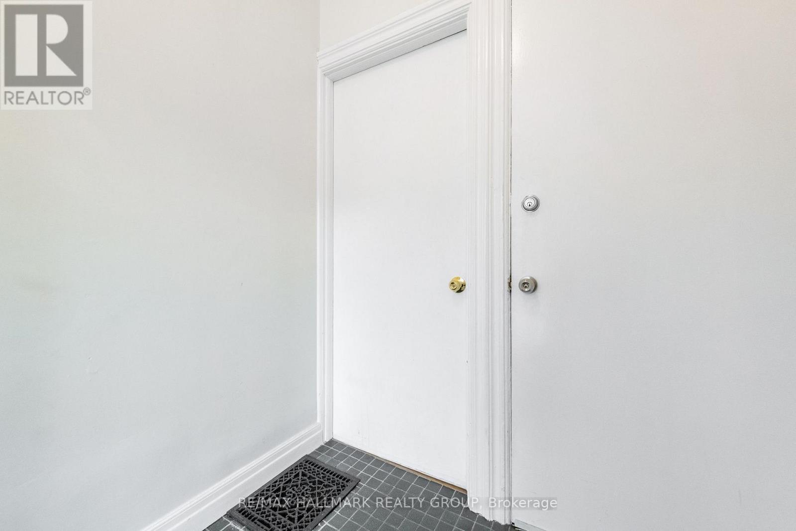 230 Percy Street, Ottawa, ON