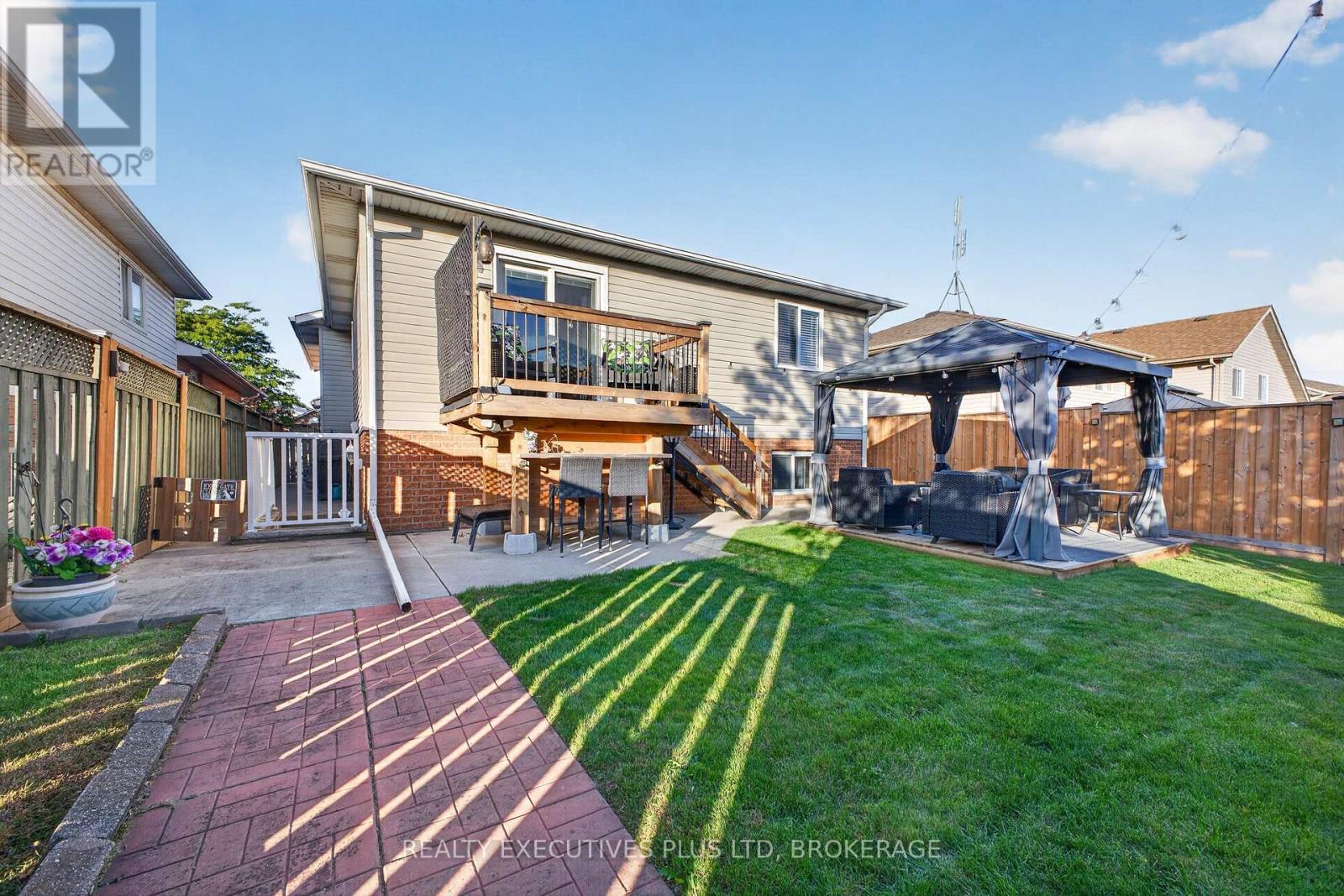 7802 Sabine Drive, Niagara Falls (Ascot), ON