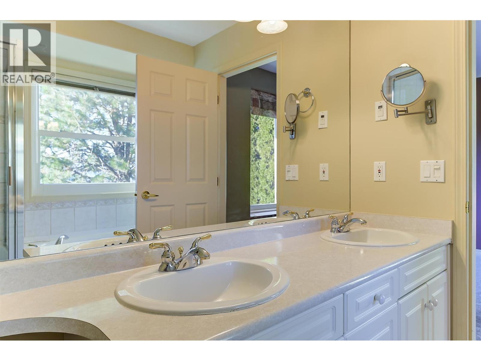 2605 Copper Ridge Drive, West Kelowna, BC