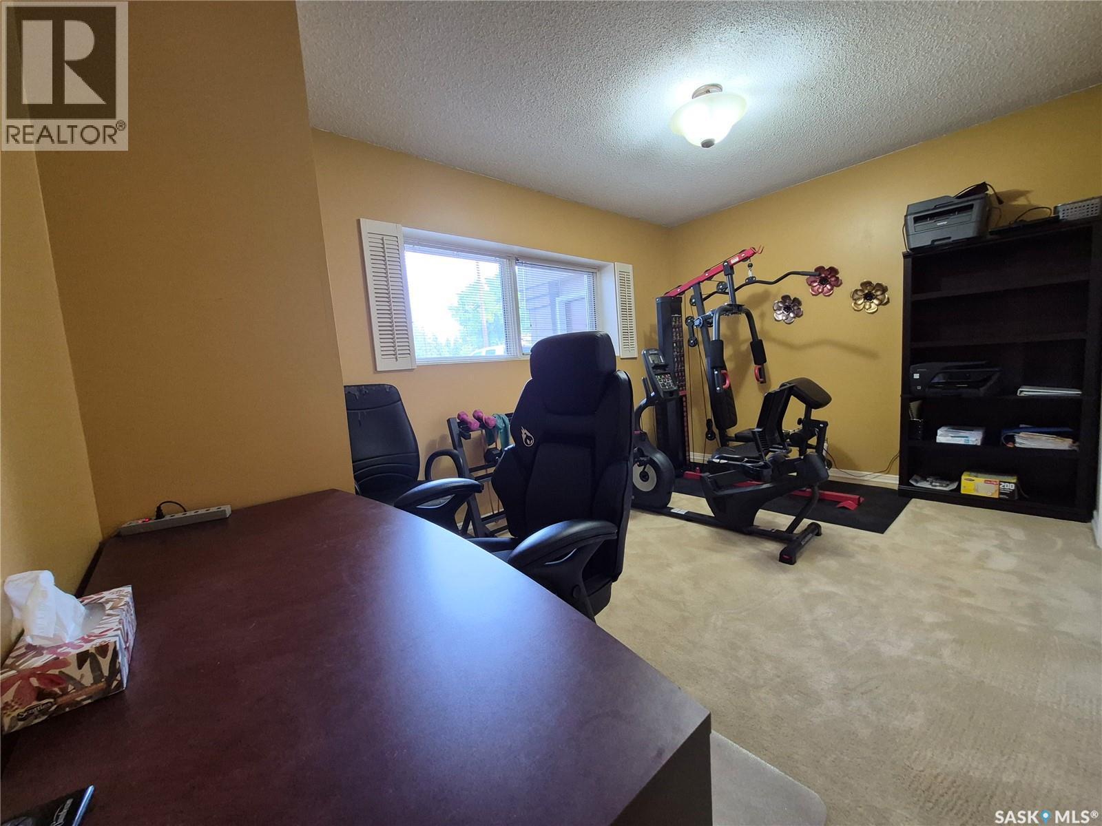 280 Hayes Drive, Swift Current, SK