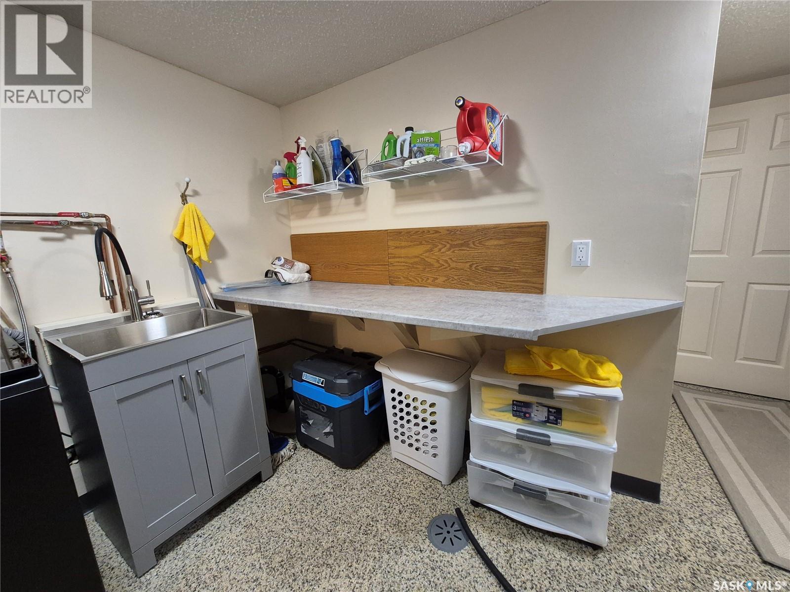 280 Hayes Drive, Swift Current, SK