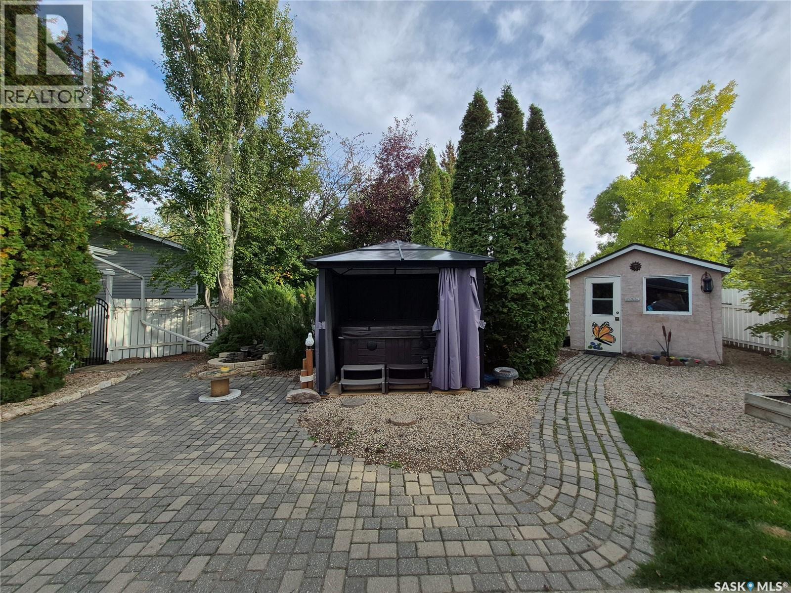 280 Hayes Drive, Swift Current, SK