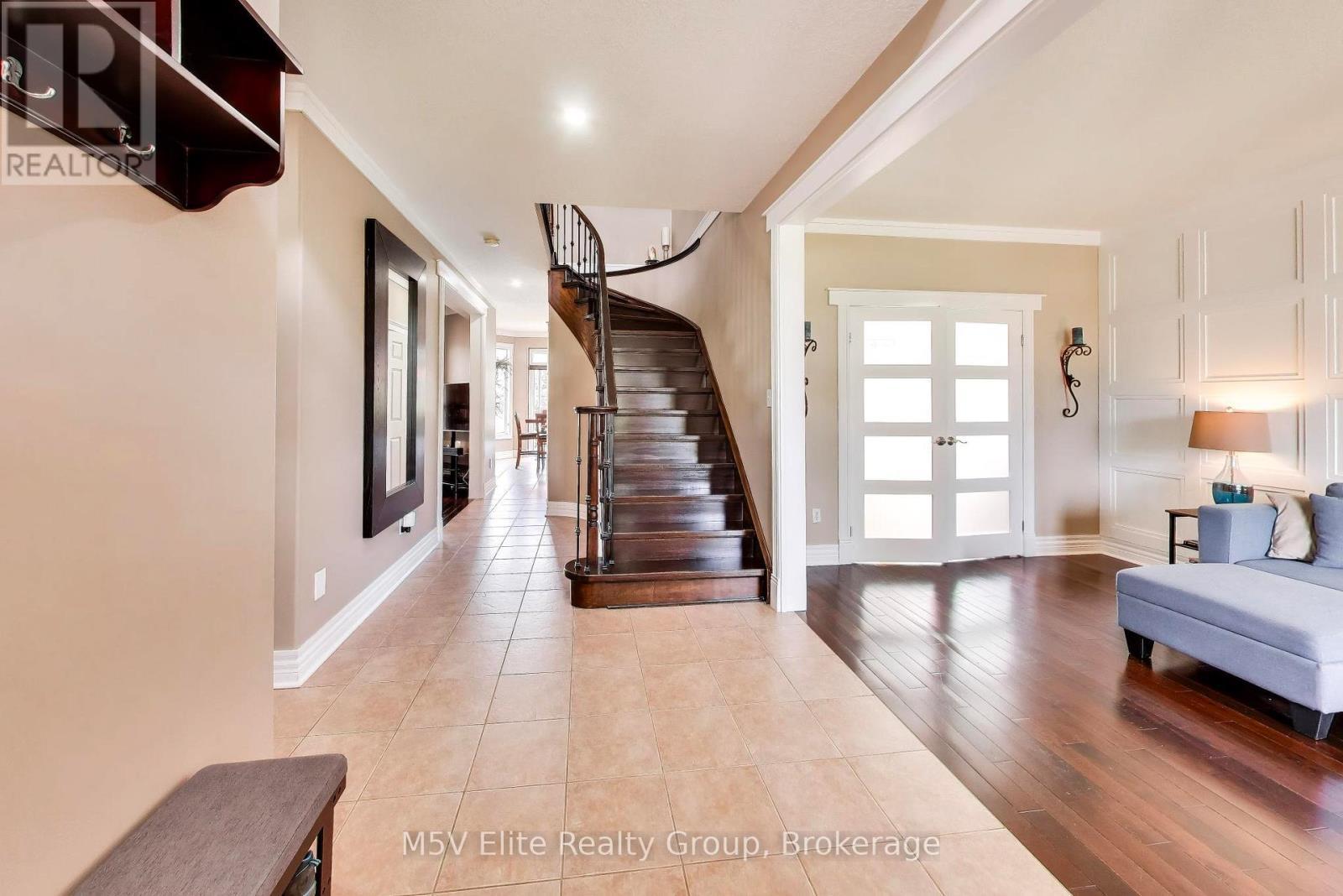 189 Churchill Road, Halton Hills, ON