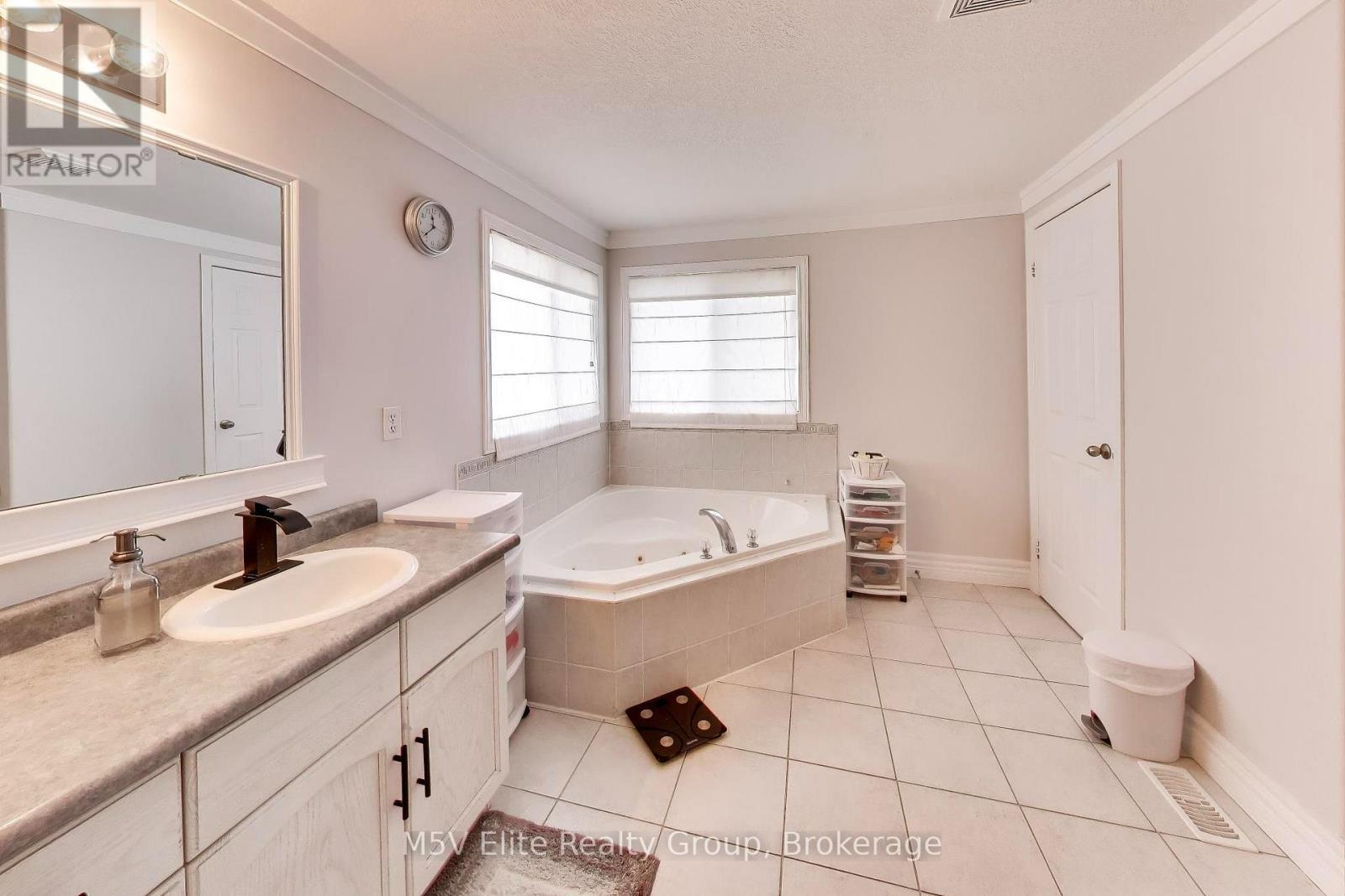 189 Churchill Road, Halton Hills, ON