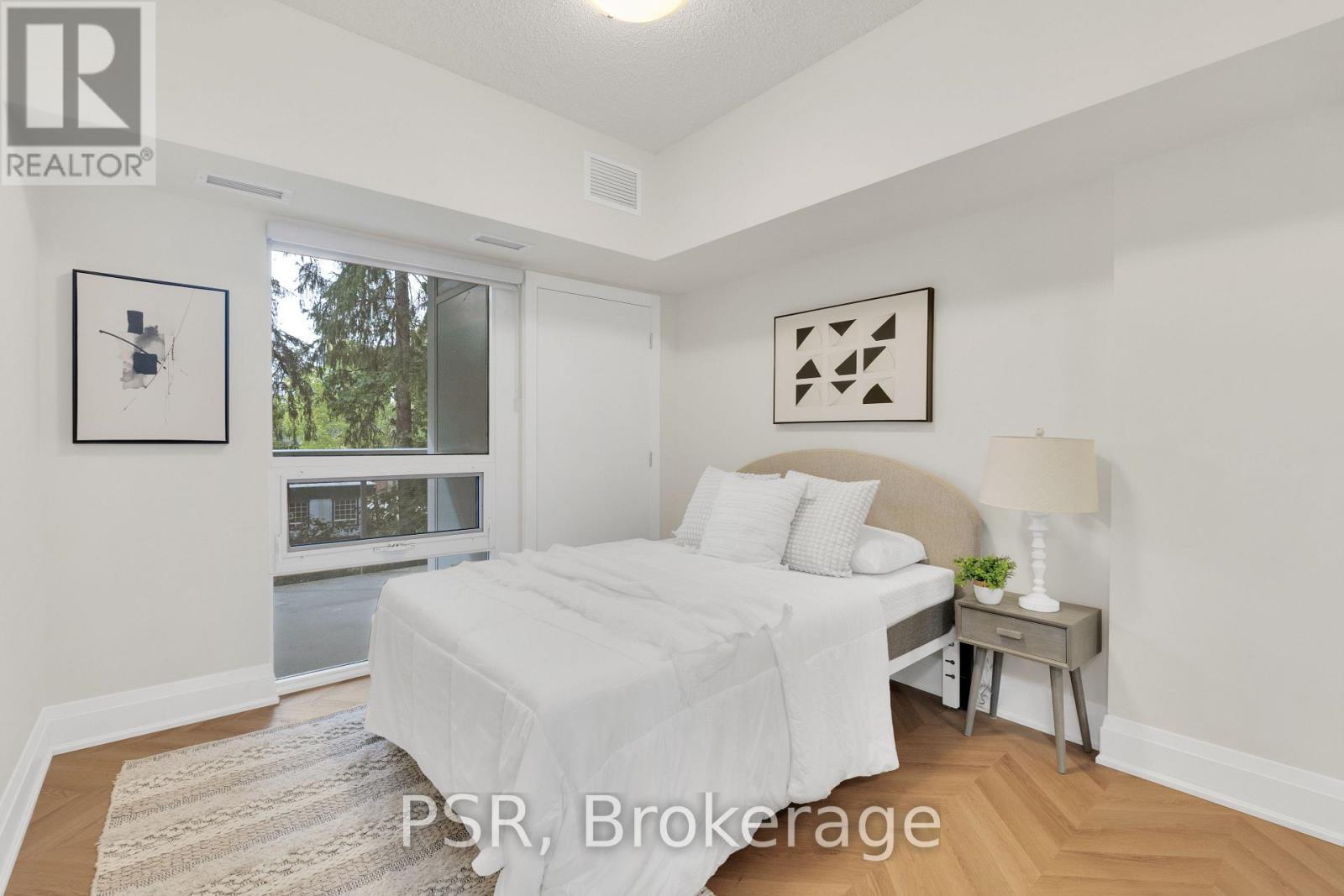 202 - 8302 Islington Avenue, Vaughan, ON