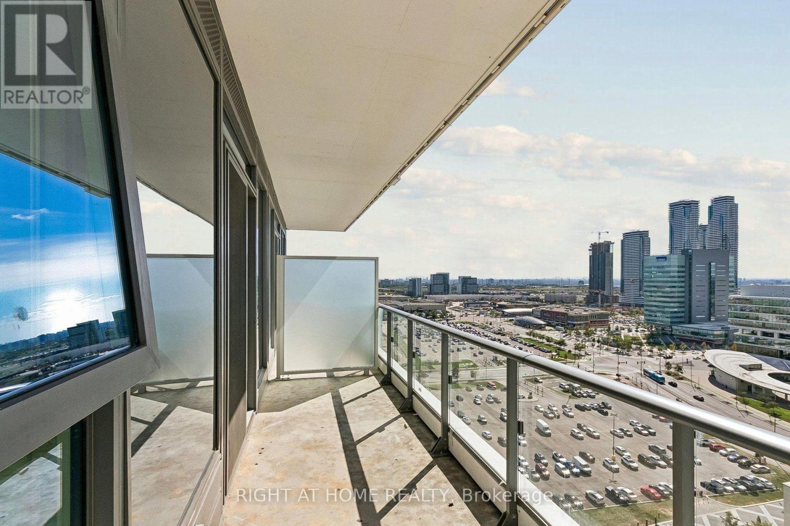 1705 - 7890 Jane Street, Vaughan, ON