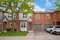 31B - 5865 DALEBROOK CRESCENT Mississauga, ON L5M 5X1