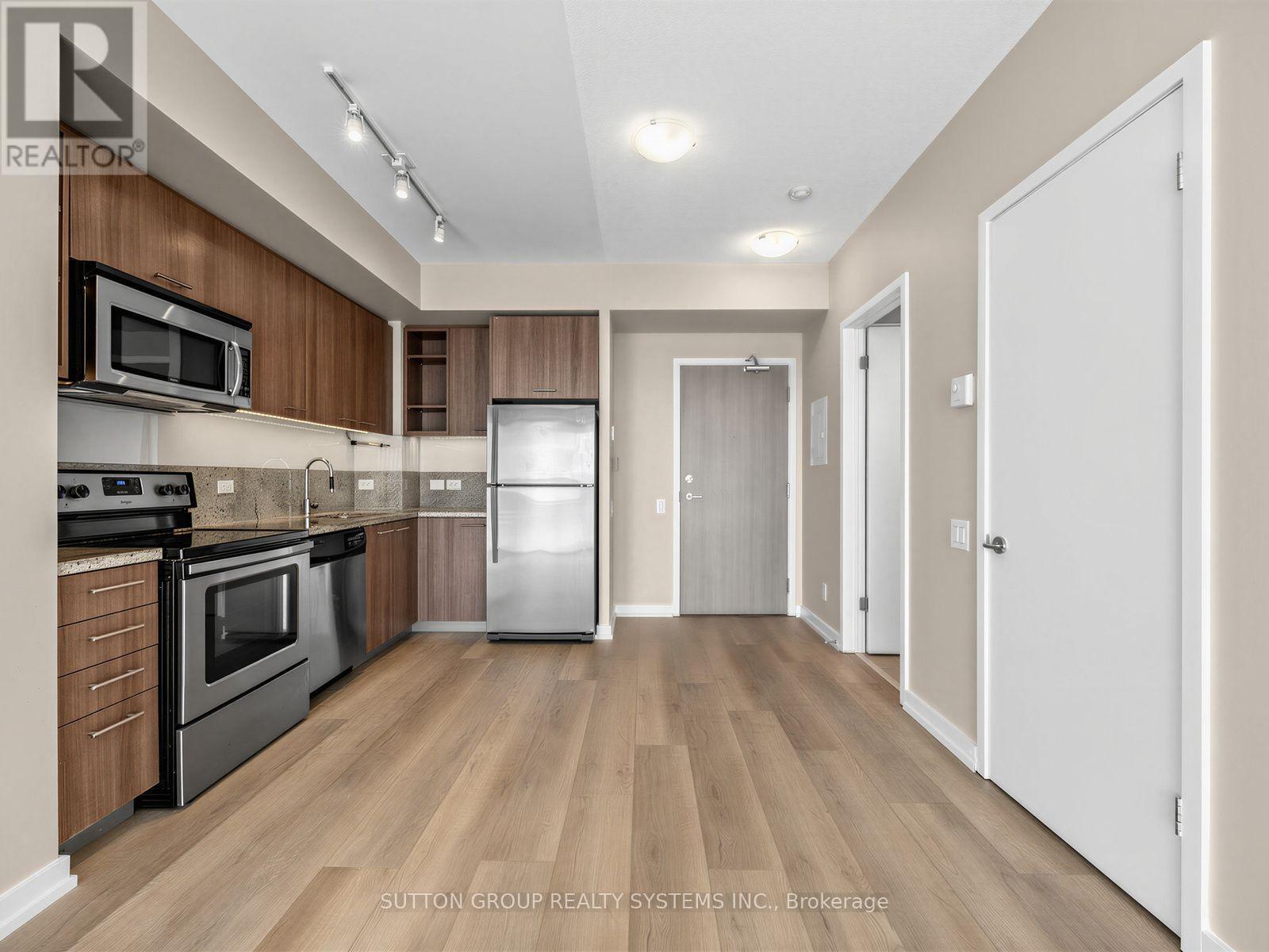 907 - 70 Distillery Lane, Toronto, ON