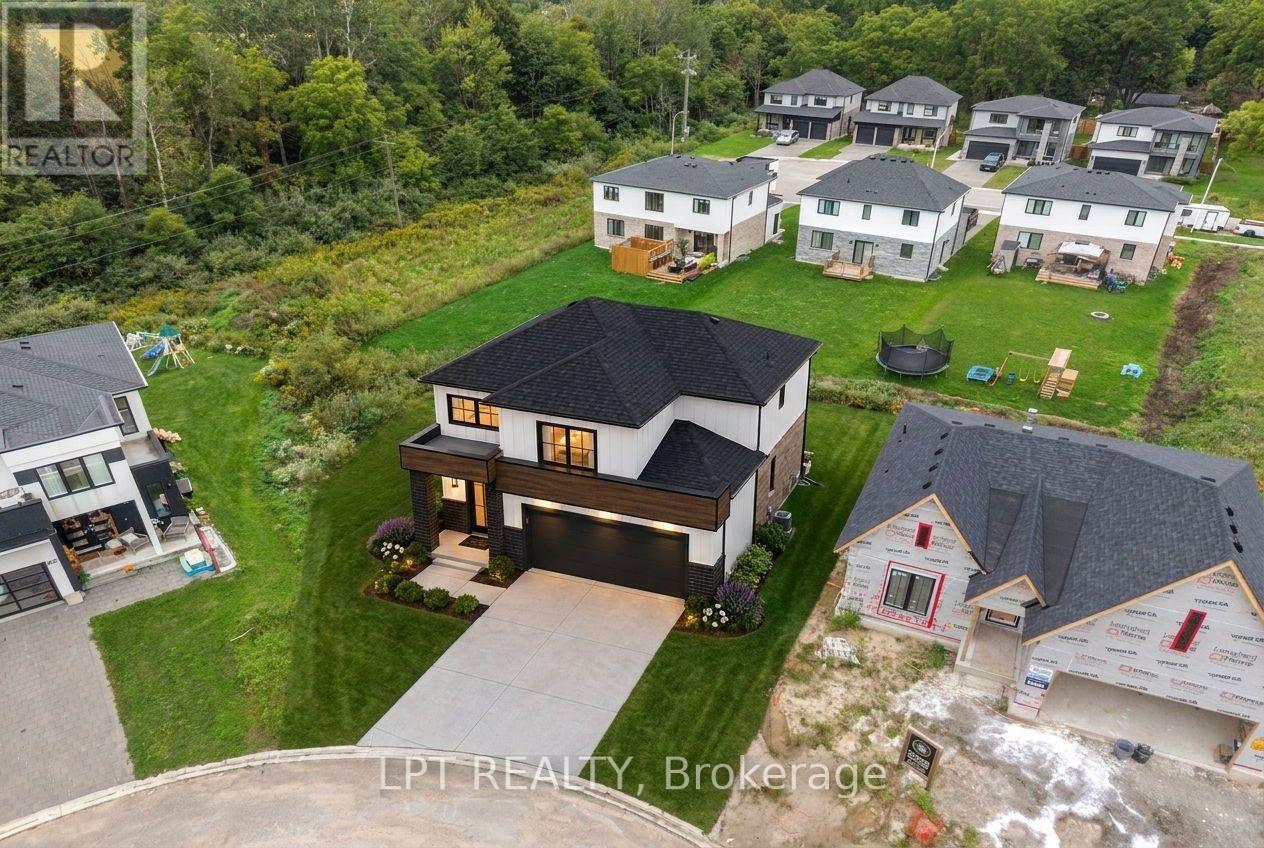 House being built next to the Model! - 207 Merritt Court, North Middlesex (Parkhill), ON