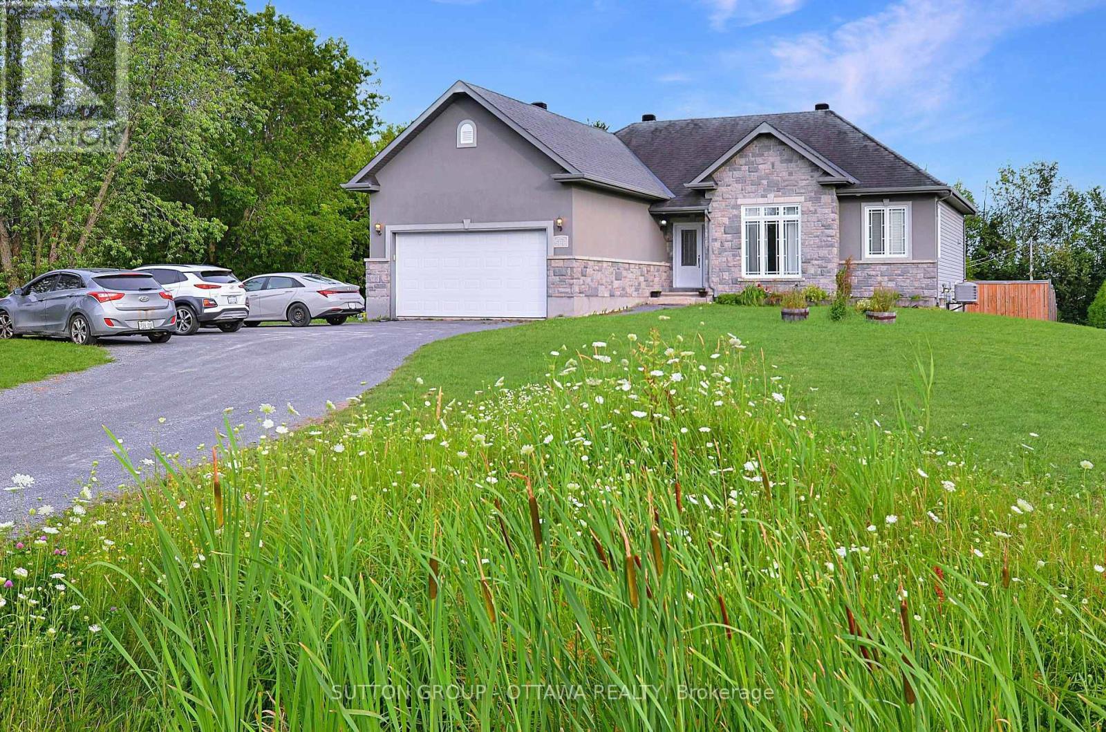 588 Russell Road, Clarence-Rockland, ON