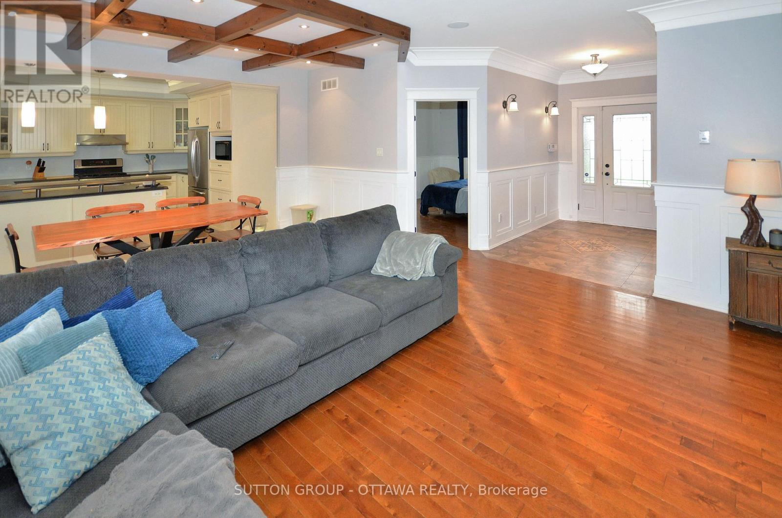 588 Russell Road, Clarence-Rockland, ON