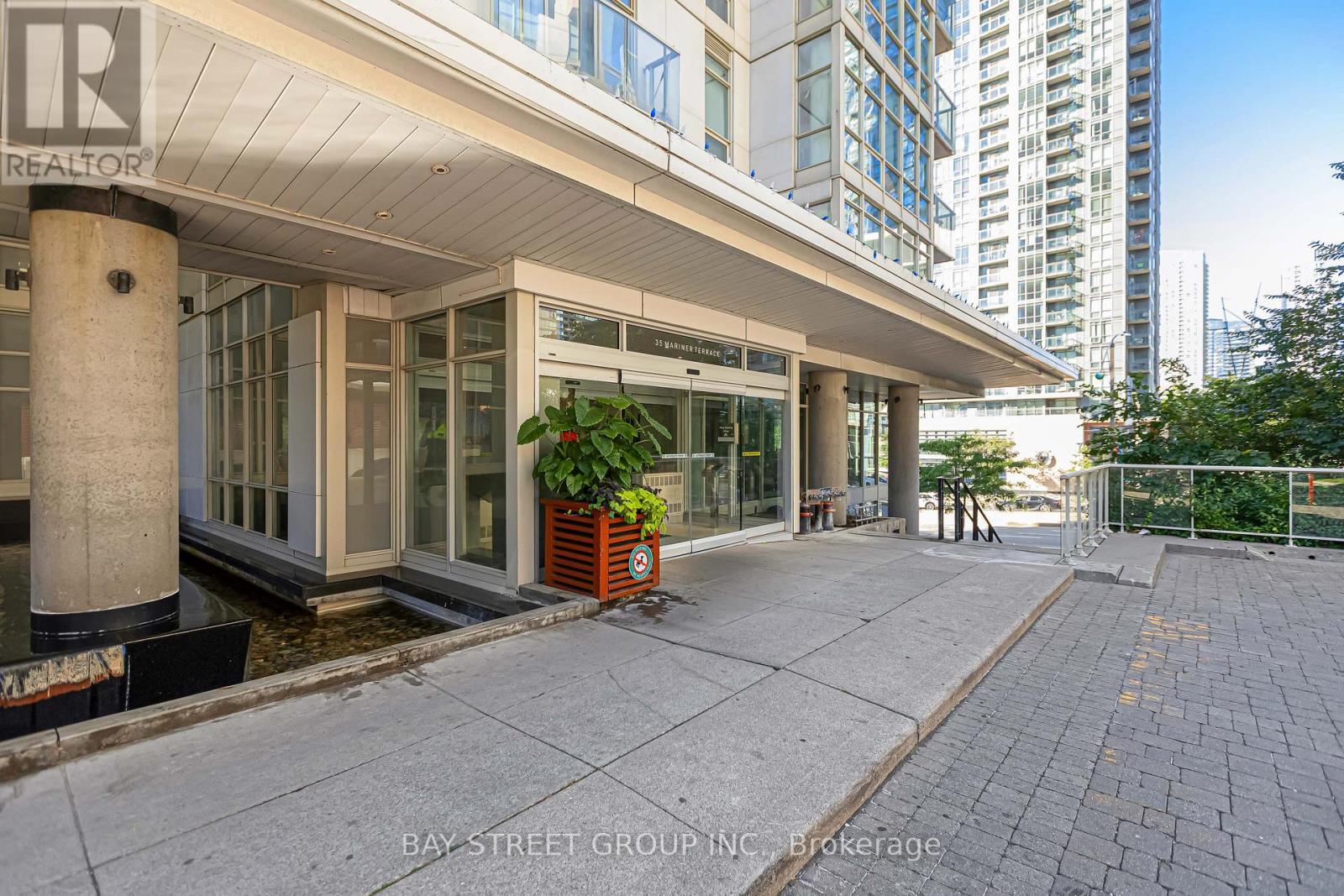 3703 - 35 Mariner Terrace, Toronto, ON