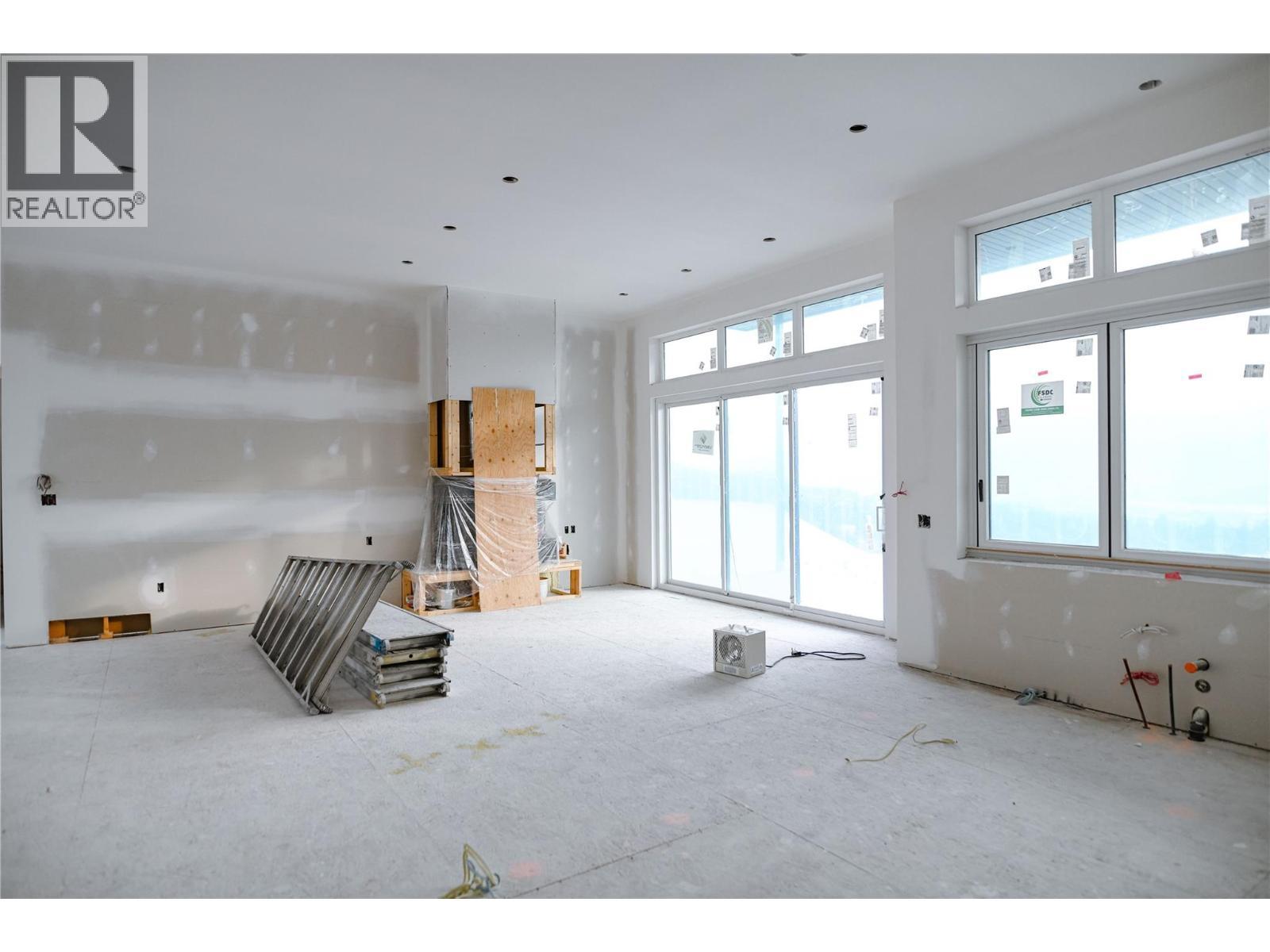 1096 Antler Drive, Penticton, BC