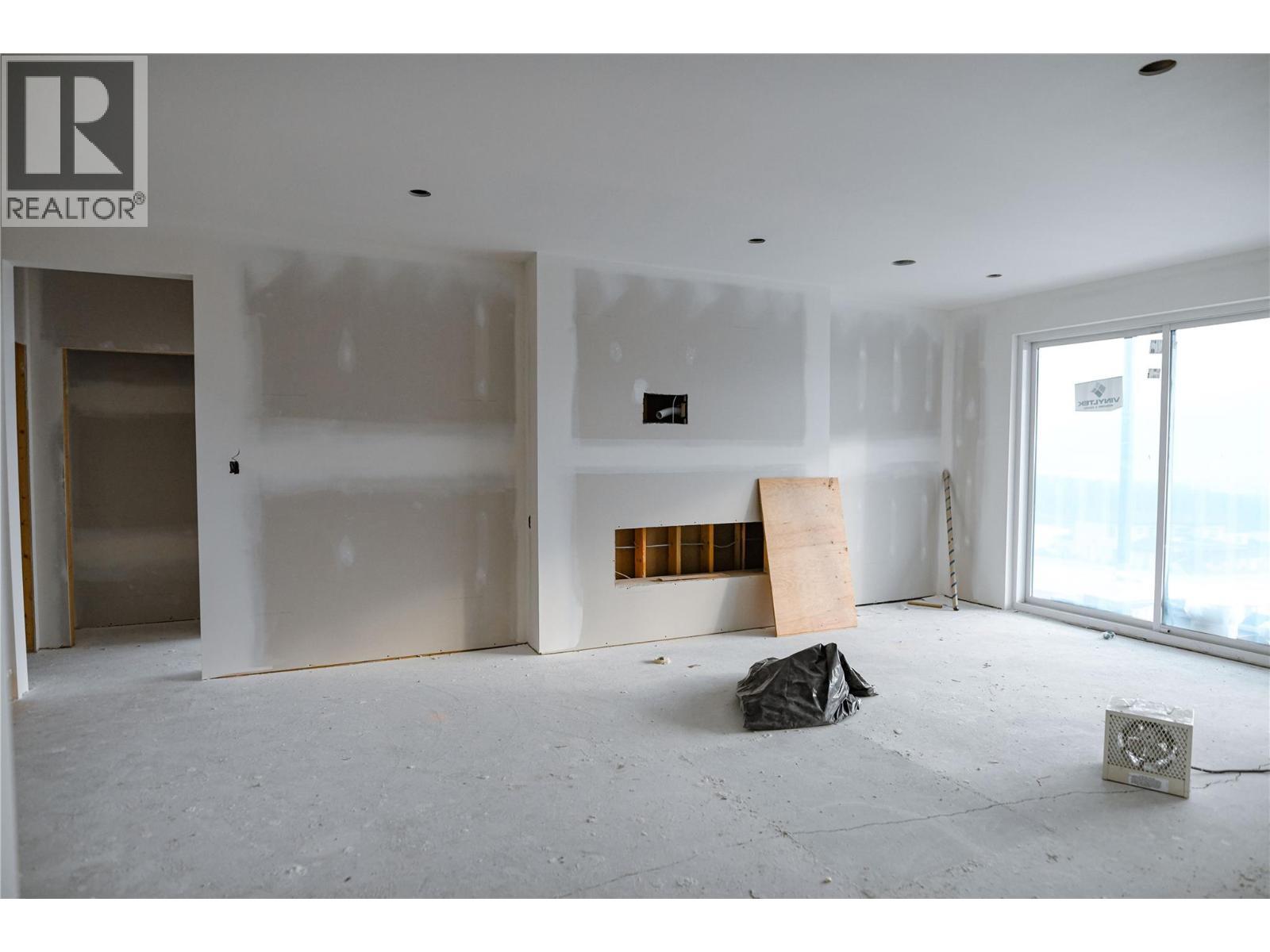 1096 Antler Drive, Penticton, BC