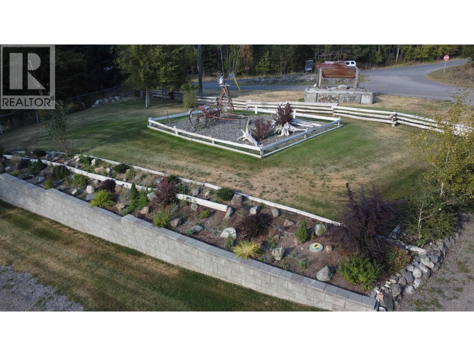 4782 Telqua Drive, 108 Mile Ranch, BC