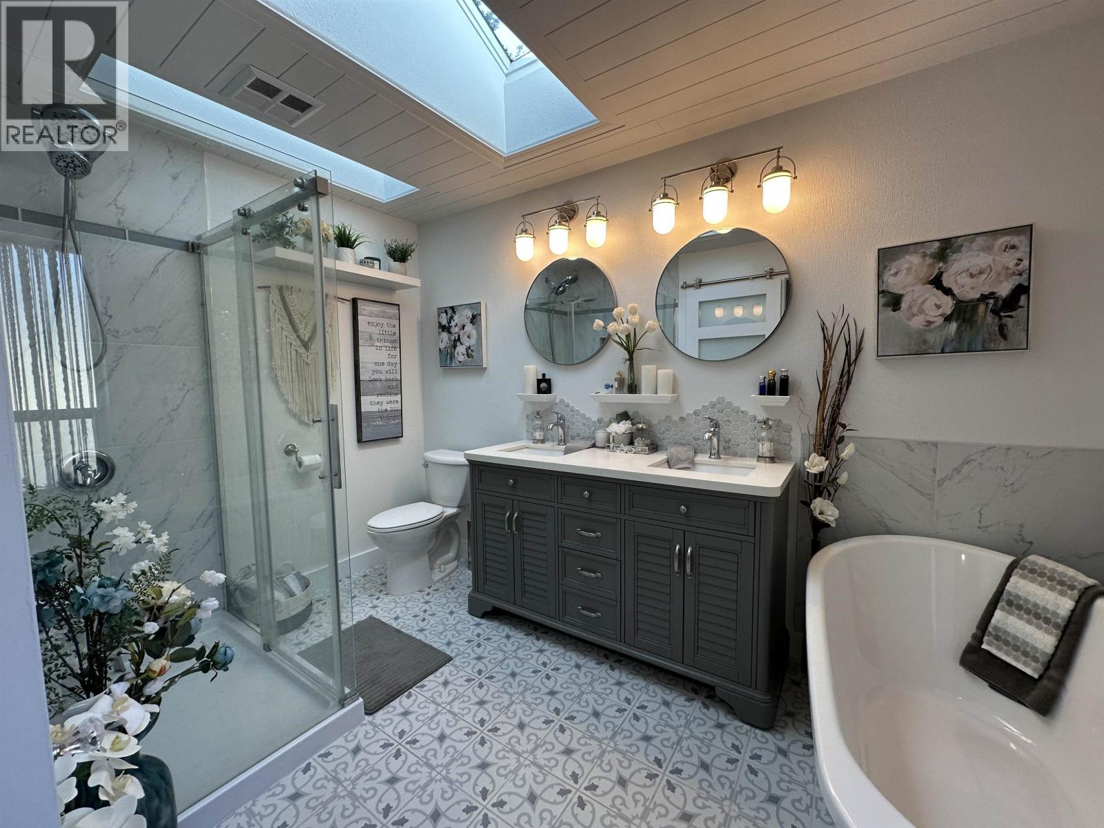 4782 Telqua Drive, 108 Mile Ranch, BC