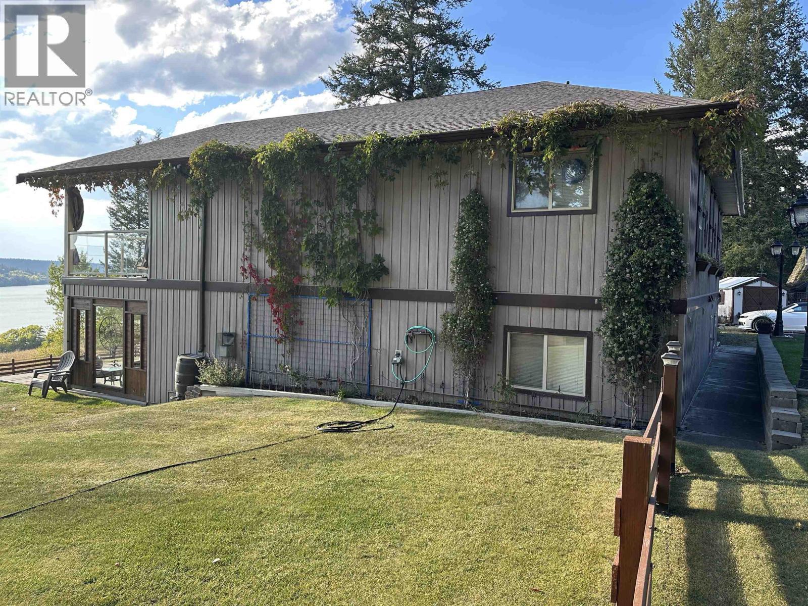 4782 Telqua Drive, 108 Mile Ranch, BC