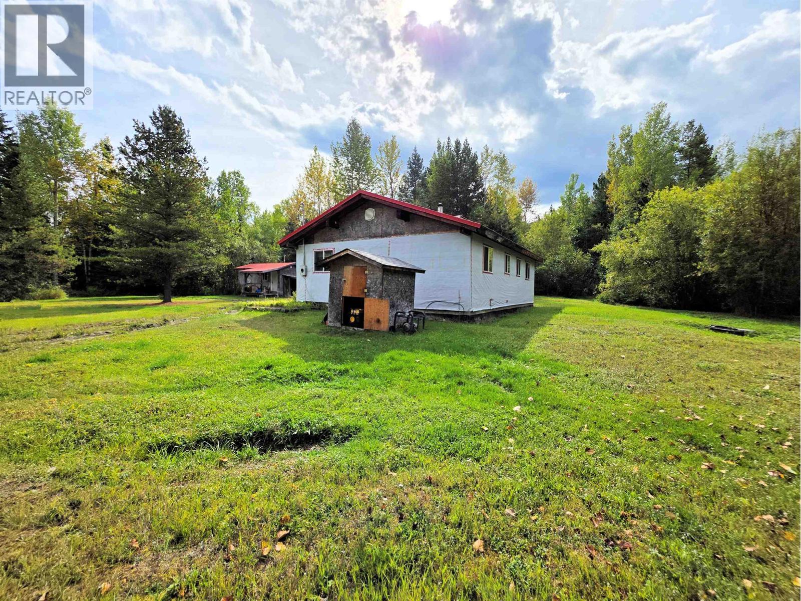 4135 W 16 Highway, Dome Creek, BC