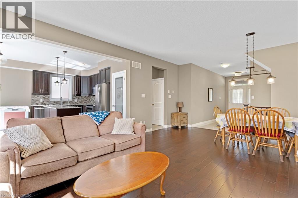 621 Sundew Drive, Waterloo, ON