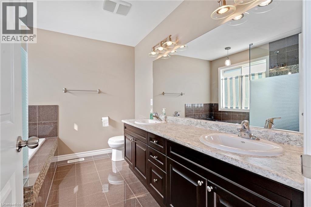 621 Sundew Drive, Waterloo, ON