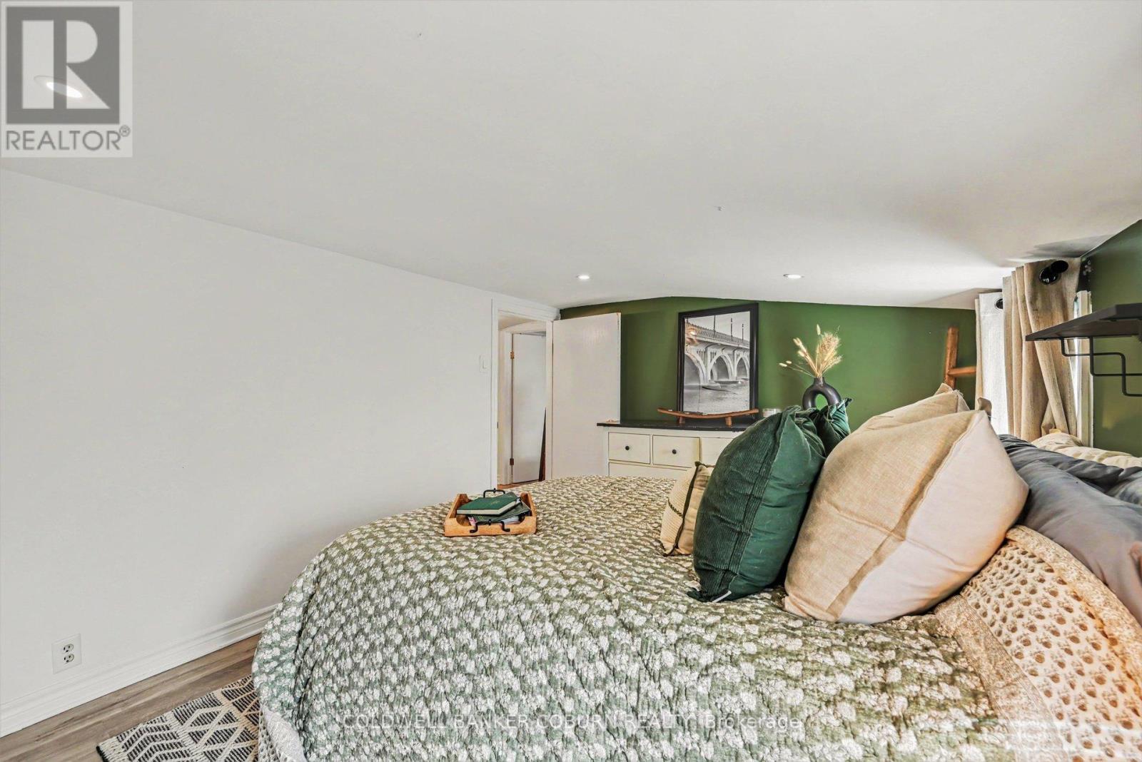 1412 Cumberland Street, Cornwall, ON
