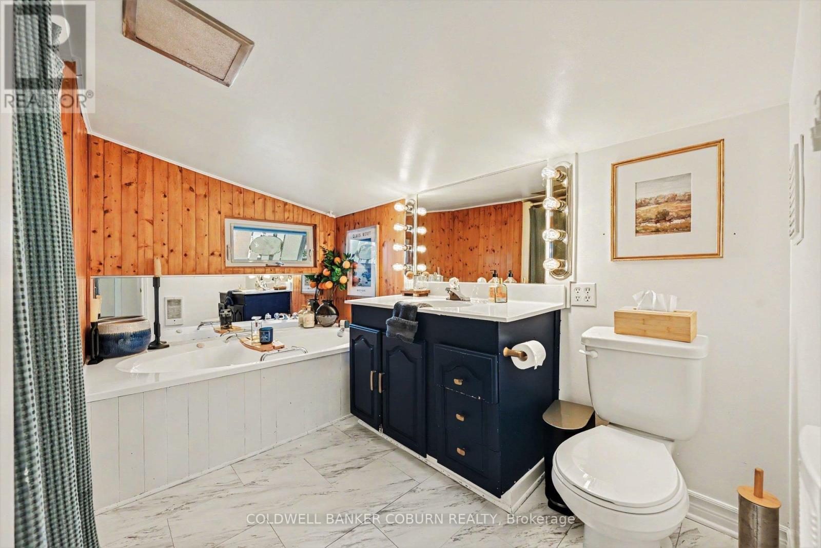 1412 Cumberland Street, Cornwall, ON