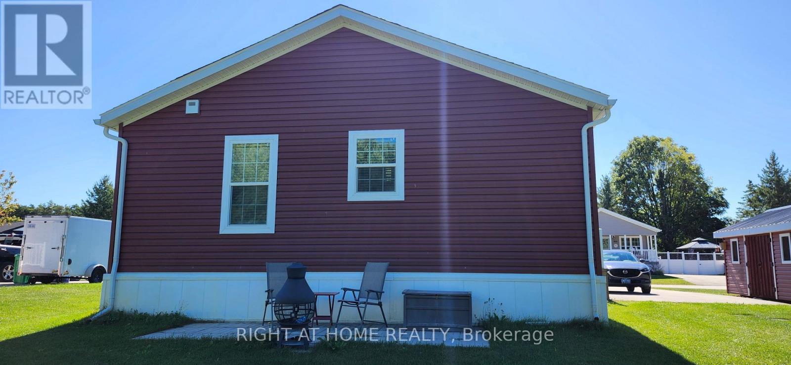 207 Spruce Street, West Grey, ON