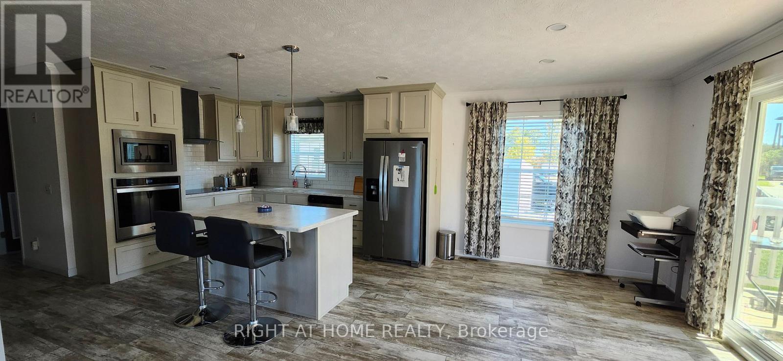 207 Spruce Street, West Grey, ON